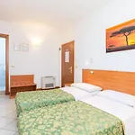 New Aurora Venice Hotell 2*