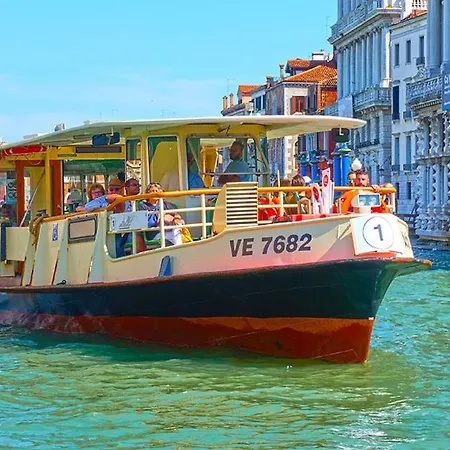 New Aurora Venice 2* 马格拉