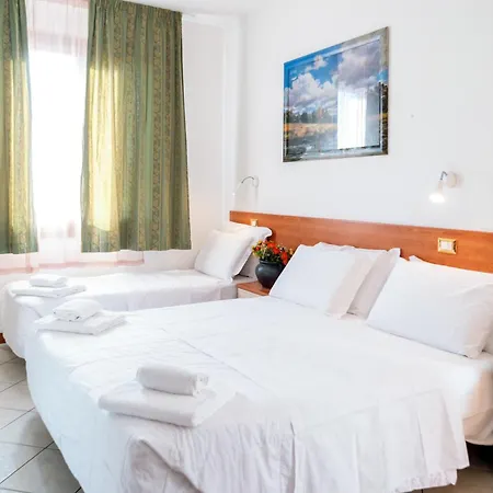 Hotel Albergo Nuova Aurora