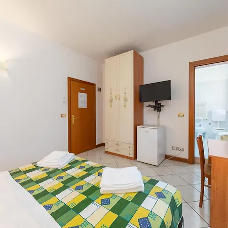 Albergo Nuova Aurora Hotel Marghera