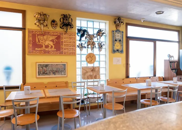 Отель New Aurora Venice 2*