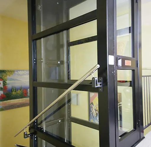 New Aurora Venice 2*