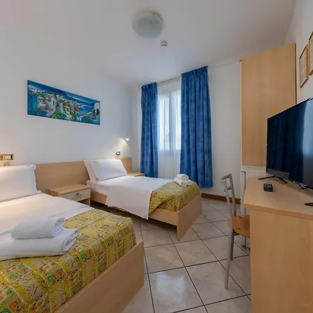 New Aurora Venice 2* Marghera