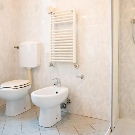 Nuova Aurora - Free Parking & Breakfast 2* Маргера