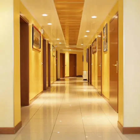 Hotel Nuova Aurora 2*